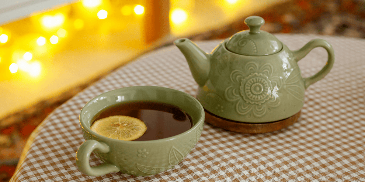 Discover the Best Holiday Tea Flavours to Warm Your Season